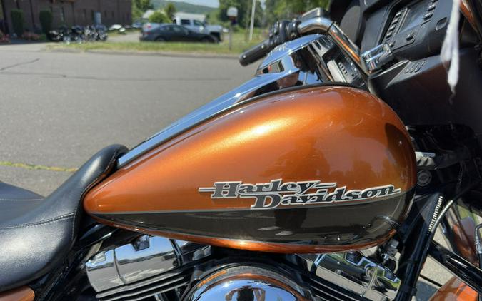 2015 Harley-Davidson® FLHX - Street Glide®