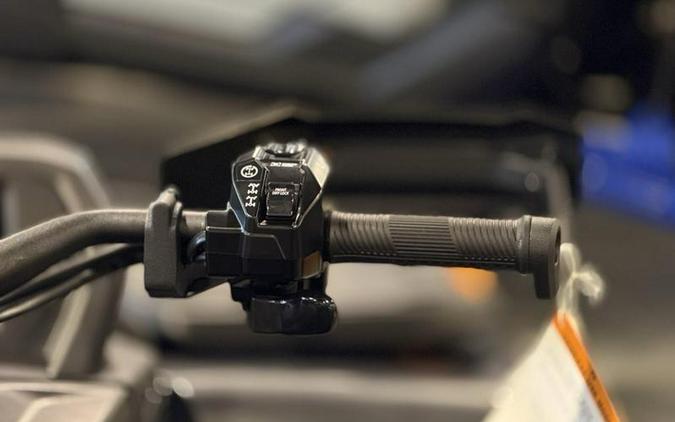 2026 Can-Am® Outlander MAX XT-P With Smart-Shox 1000R