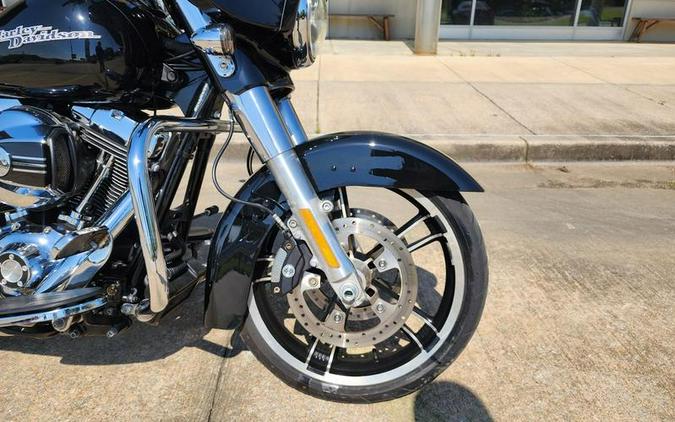 2014 Harley-Davidson® FLHXS - Street Glide® Special