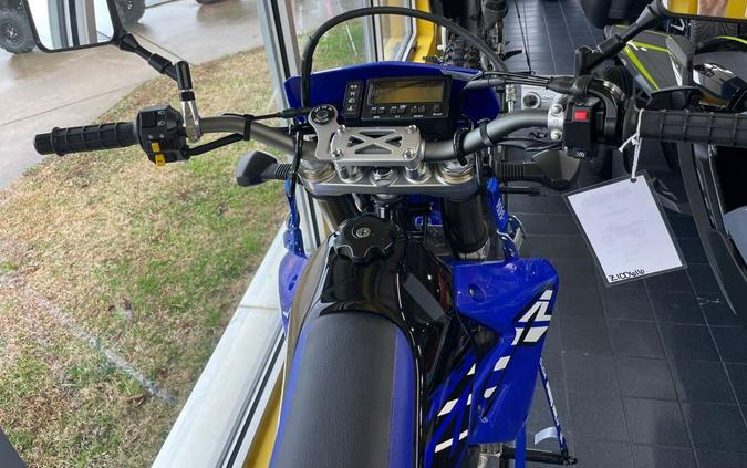 2023 Suzuki DR-Z400SMM3