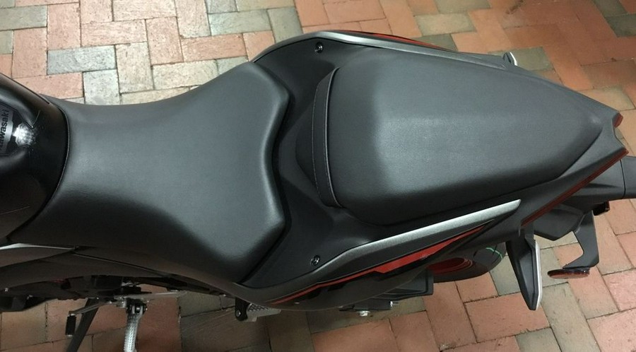 2024 Kawasaki Z500 SE ABS