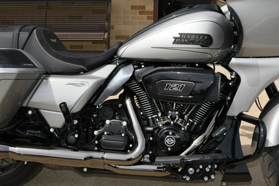 FLTRXSE 2023 CVO™ Road Glide