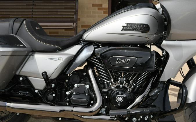 FLTRXSE 2023 CVO™ Road Glide