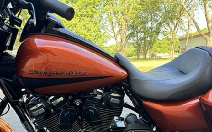 2019 Harley-Davidson FLHXS - Street Glide Special