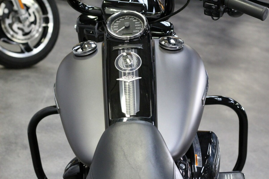 FLHRXS 2017 Road King® Special