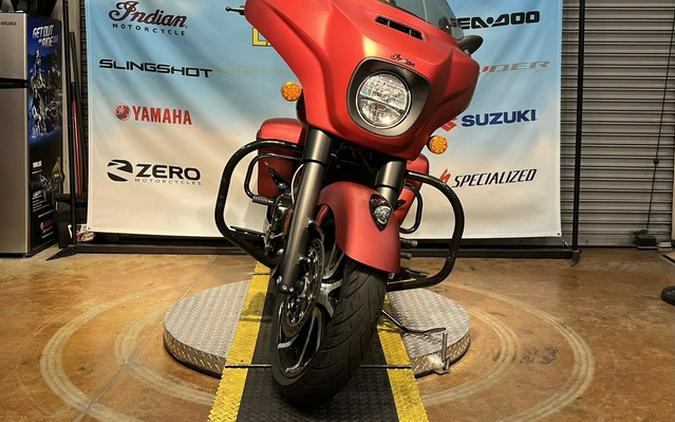 2021 Indian Chieftain Dark Horse Ruby Smoke