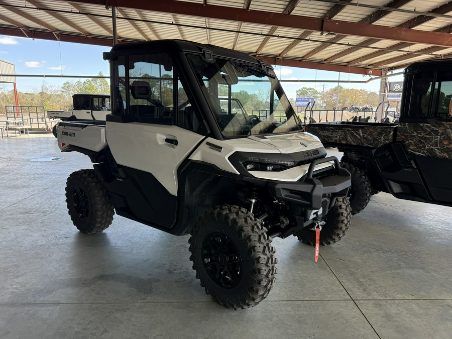 2026 Can-Am Defender Limited HD11