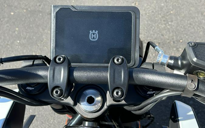 2024 Husqvarna Vitpilen 401