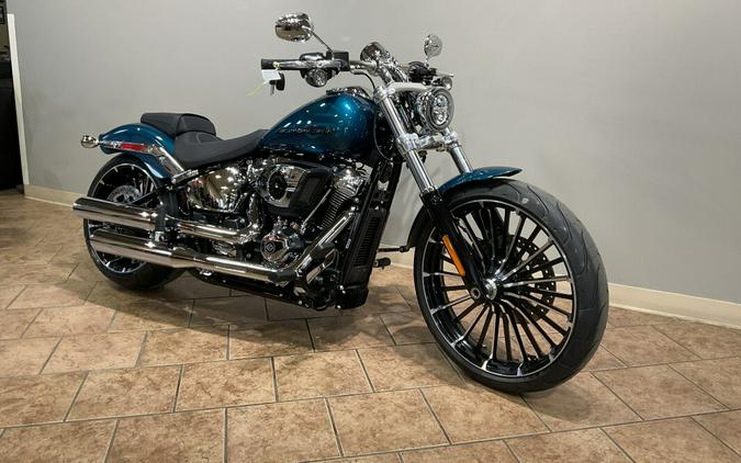 2026 Harley-Davidson® Breakout® Teal Thunder Chrome Trim FXBR