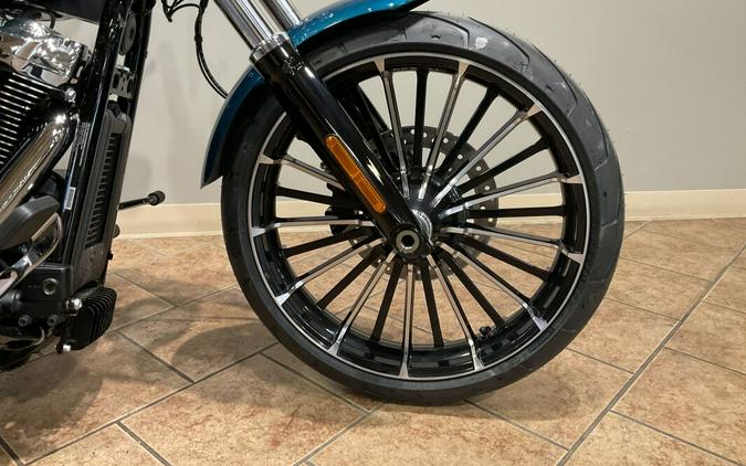 2026 Harley-Davidson® Breakout® Teal Thunder Chrome Trim FXBR