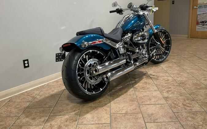 2026 Harley-Davidson® Breakout® Teal Thunder Chrome Trim FXBR