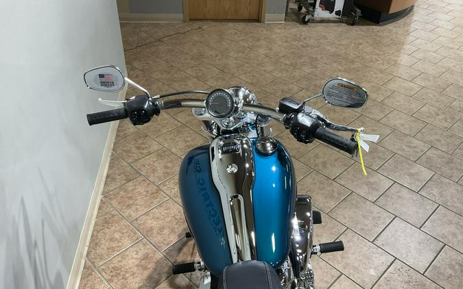 2026 Harley-Davidson® Breakout® Teal Thunder Chrome Trim FXBR