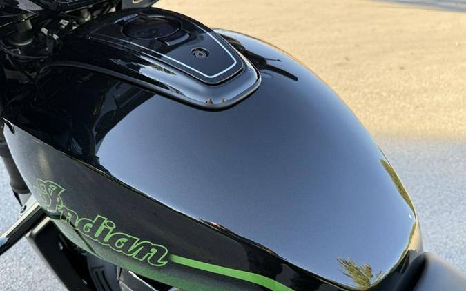 2026 Indian Chieftain Powerplus Dark Horse Signature Series Abyss Metallic / Cypher Gr