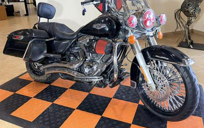 2014 Harley-Davidson Road King®