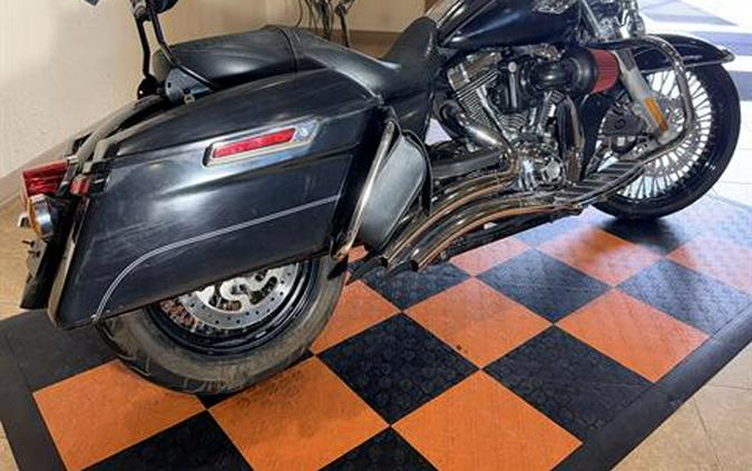 2014 Harley-Davidson Road King®