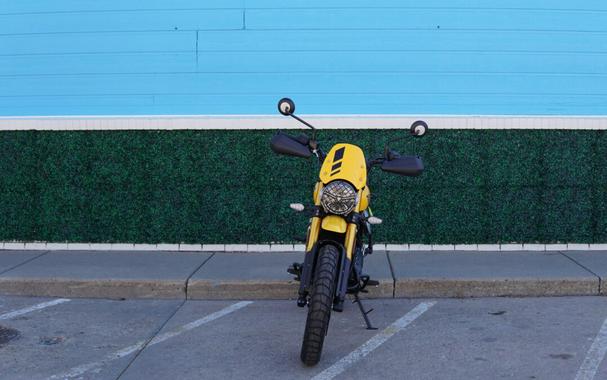 2026 Triumph Scrambler 400 XC