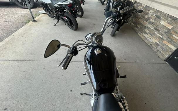 2016 Harley-Davidson® XL1200C - Sportster® 1200 Custom