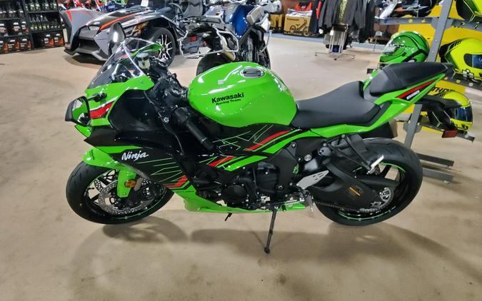 2024 Kawasaki Ninja® ZX™-6R Base