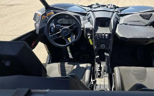 2024 Can-Am® Maverick X3 X ds Turbo RR Triple Black