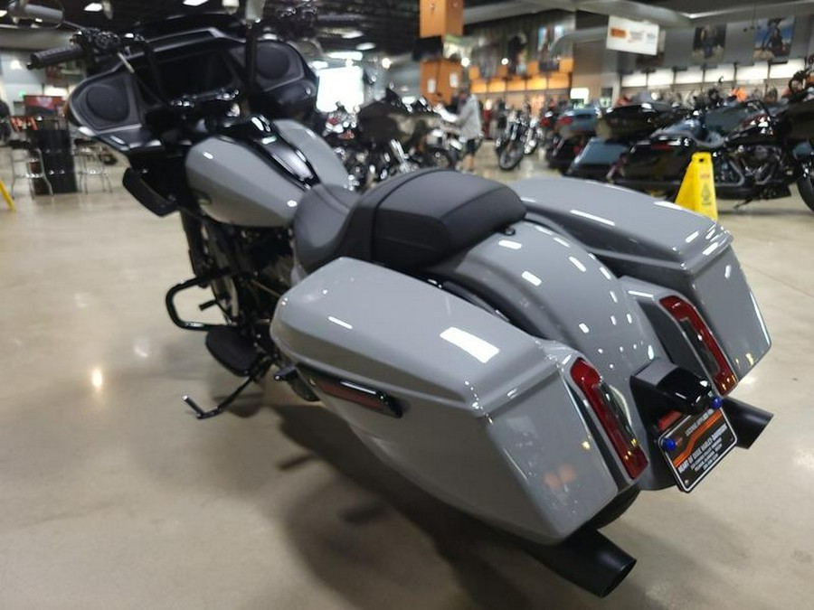 2024 Harley-Davidson® FLTRX - Road Glide®