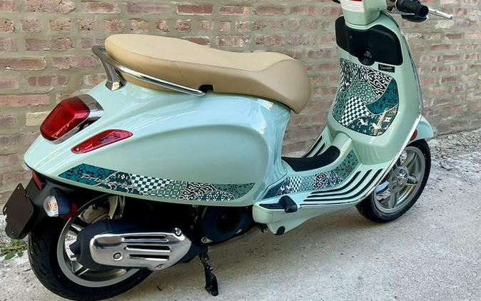 2025 Vespa Primavera 150 Batik