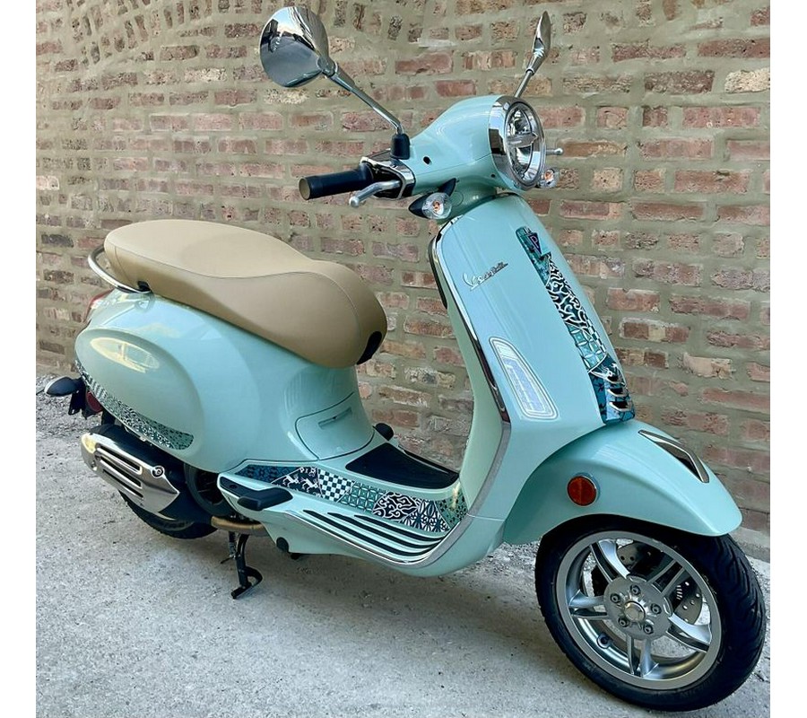 2025 Vespa Primavera 150 Batik