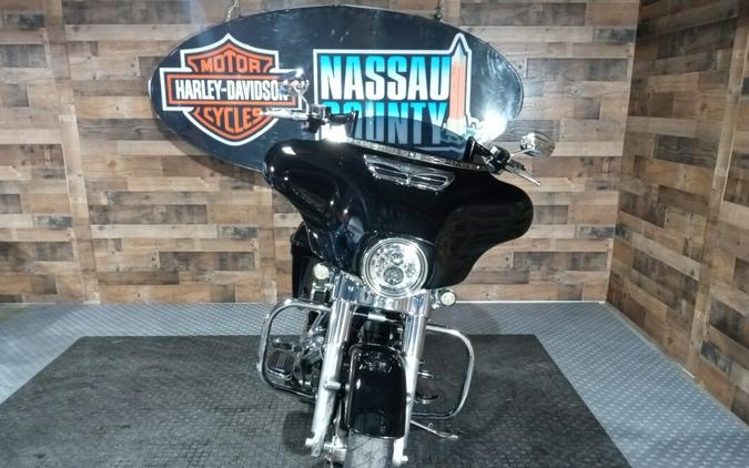 2018 Harley-Davidson Street Glide® Base