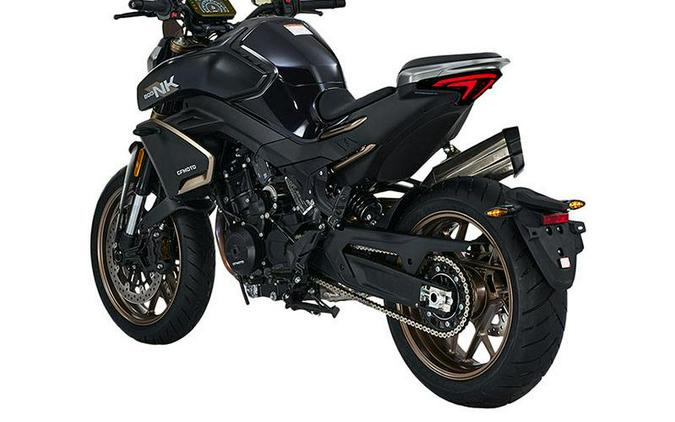 2024 CFMOTO NK 800