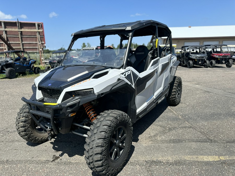 2022 Polaris GENERAL® XP 4 1000 Deluxe