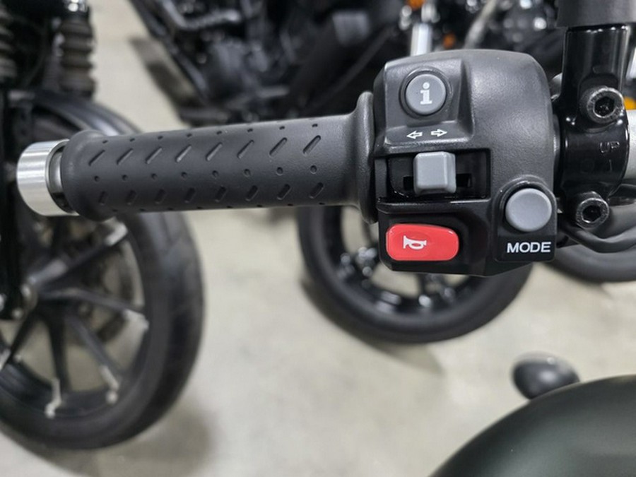 2023 Triumph Scrambler 900 Matte Khaki Green