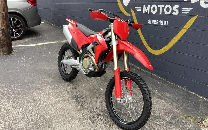 2026 Ducati Desmo450 EDX