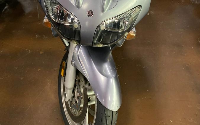 2004 Yamaha FJR1300 Mechanics Special