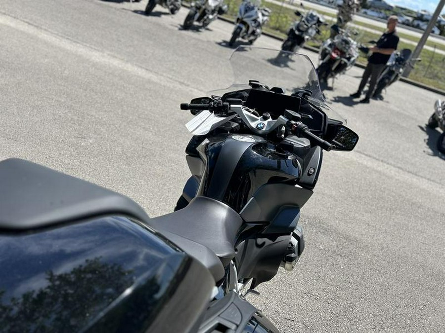 2022 BMW R 1250 RT Triple Black