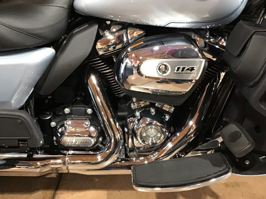 2023 Harley Davidson FLHTCUTG Tri Glide