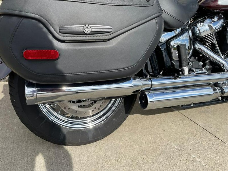 2021 Harley-Davidson® FLHC - Heritage Classic