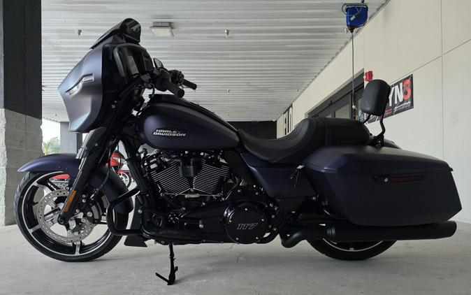 2025 Harley-Davidson® Street Glide™ FLHX