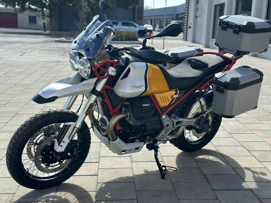 2023 Moto Guzzi V85 TT Adventure