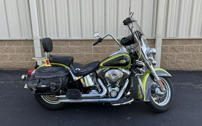 2011 Harley-Davidson Softail FLSTC - Heritage Classic