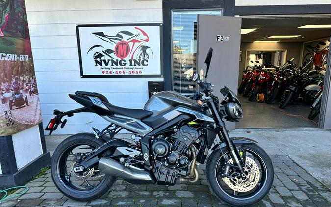 2024 TRIUMPH STREET TRIPLE 765 R SILVER ICE