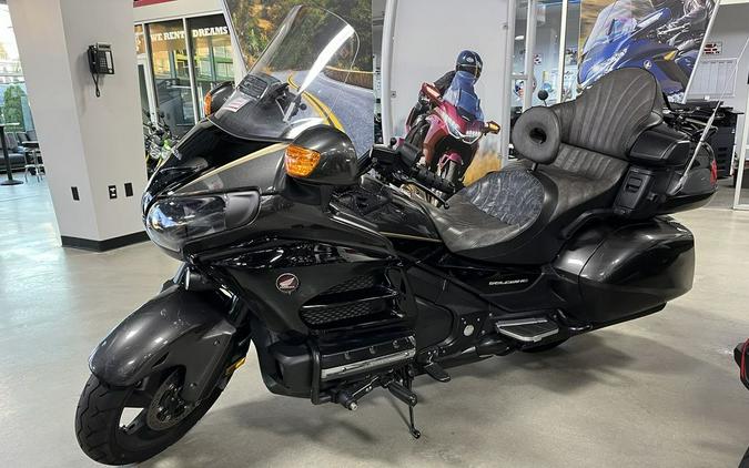 2016 Honda® Gold Wing Audio Comfort Navi XM ABS Grey Metallic/Black