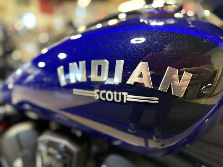 2025 Indian Motorcycle® Scout® Bobber Limited +Tech Spirit Blue Metallic