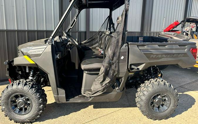 2025 Polaris Industries RANGER 1000 PREMIUM - GRANITE GRAY EPS