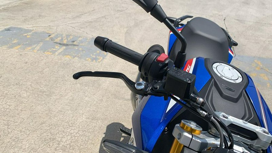 New 2025 BMW G 310 R