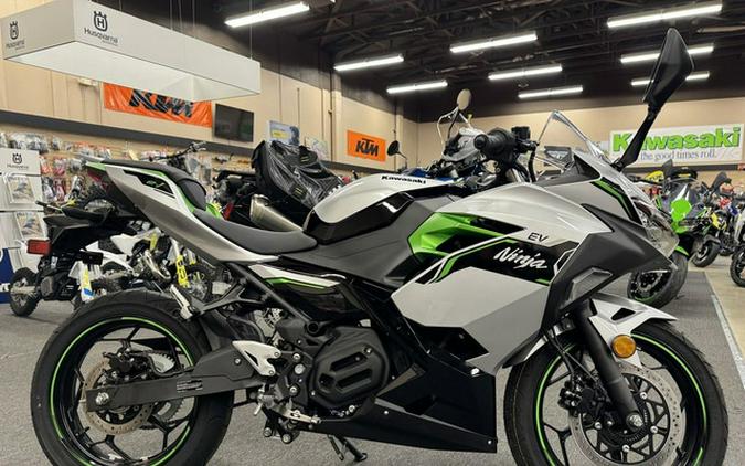 2024 Kawasaki Ninja E-1 ABS