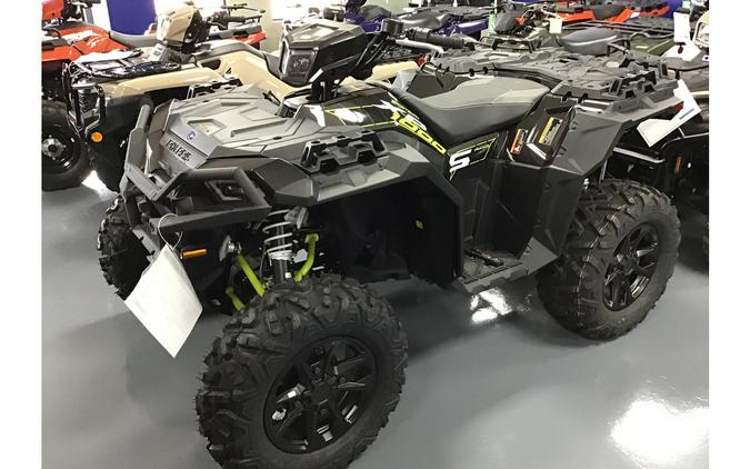 2023 Polaris Industries A23SLZ95AK