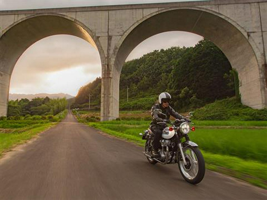 2026 Kawasaki W800 ABS