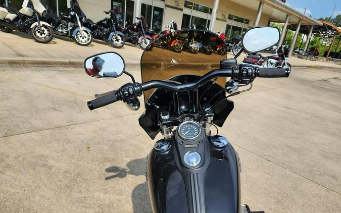 2016 Harley-Davidson® FXDB - Dyna® Street Bob®