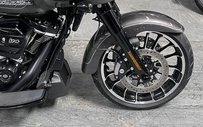 2023 Harley-Davidson® FLTRT - Road Glide® 3