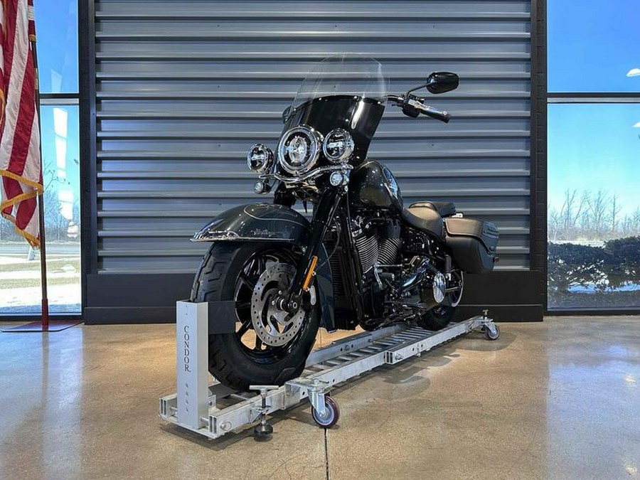2025 Harley-Davidson® FLHC - Heritage Classic