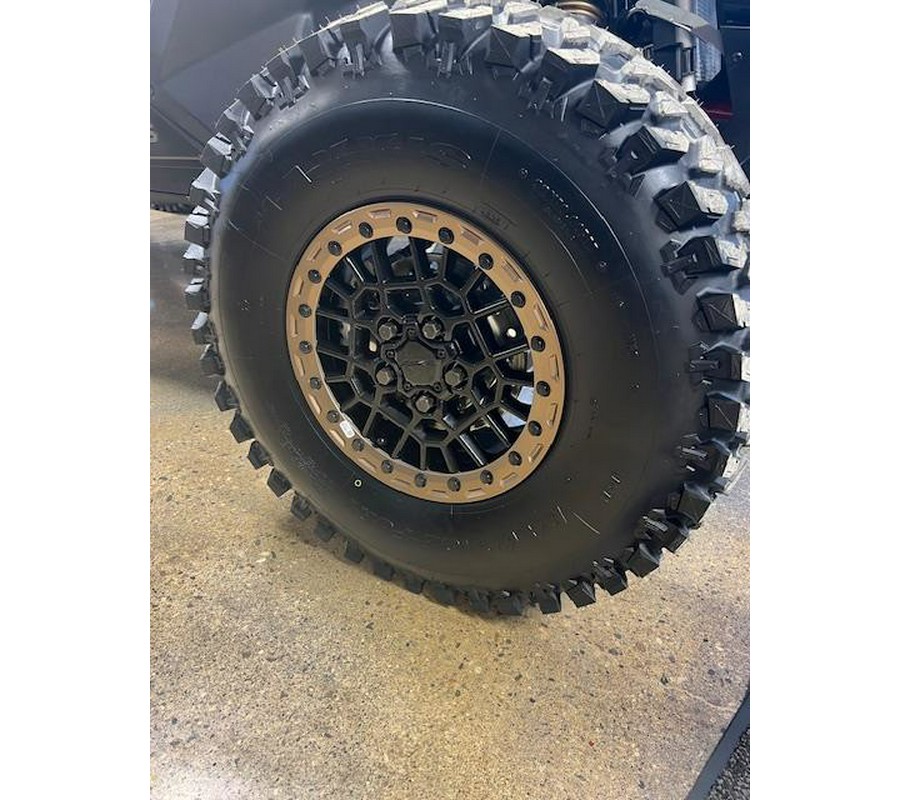 2025 Polaris RZR Pro R Ultimate